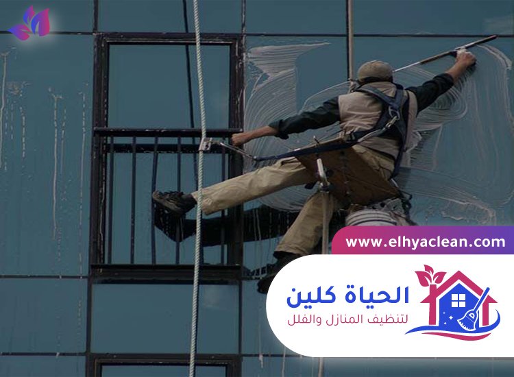 تنظيف الواجهات الزجاجية في دبي 4 تنظيف الواجهات الزجاجية في دبي